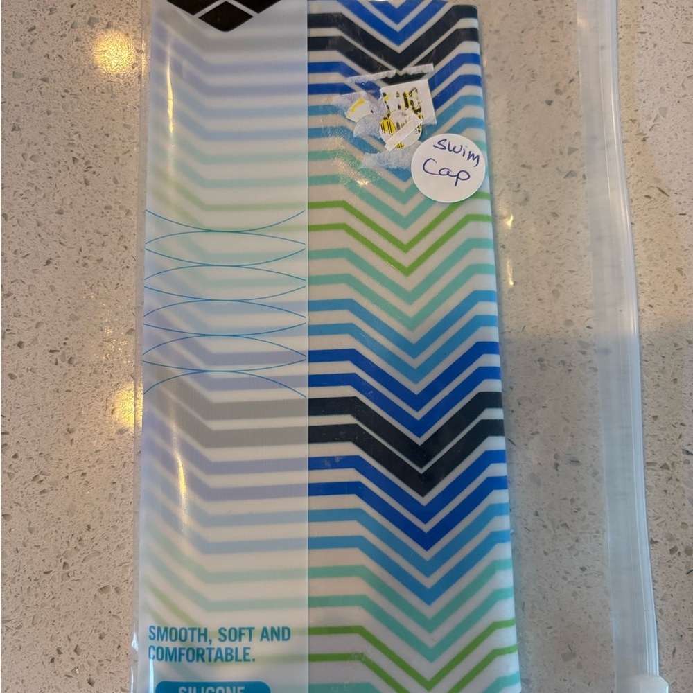 Arena Silicone Swim Caps. Package of 2​